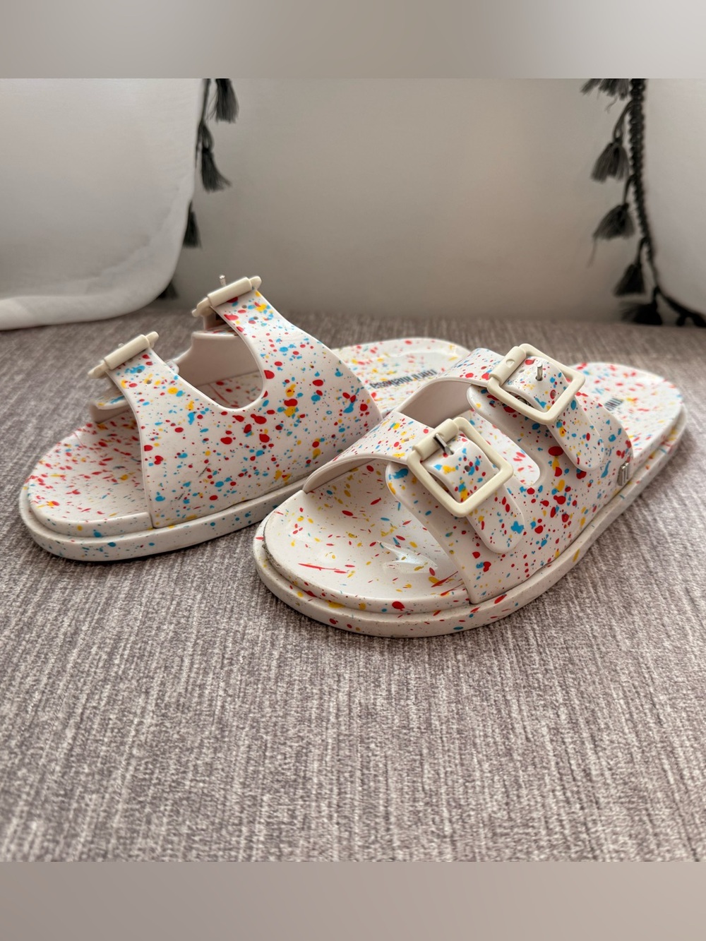 Mini Melissa White Slide Sandals with Colorful Speckle Print size 2